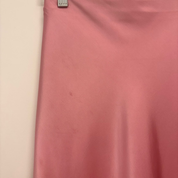 Zara Pink Satin maxi skirt elastic waist - Picture 3 of 4